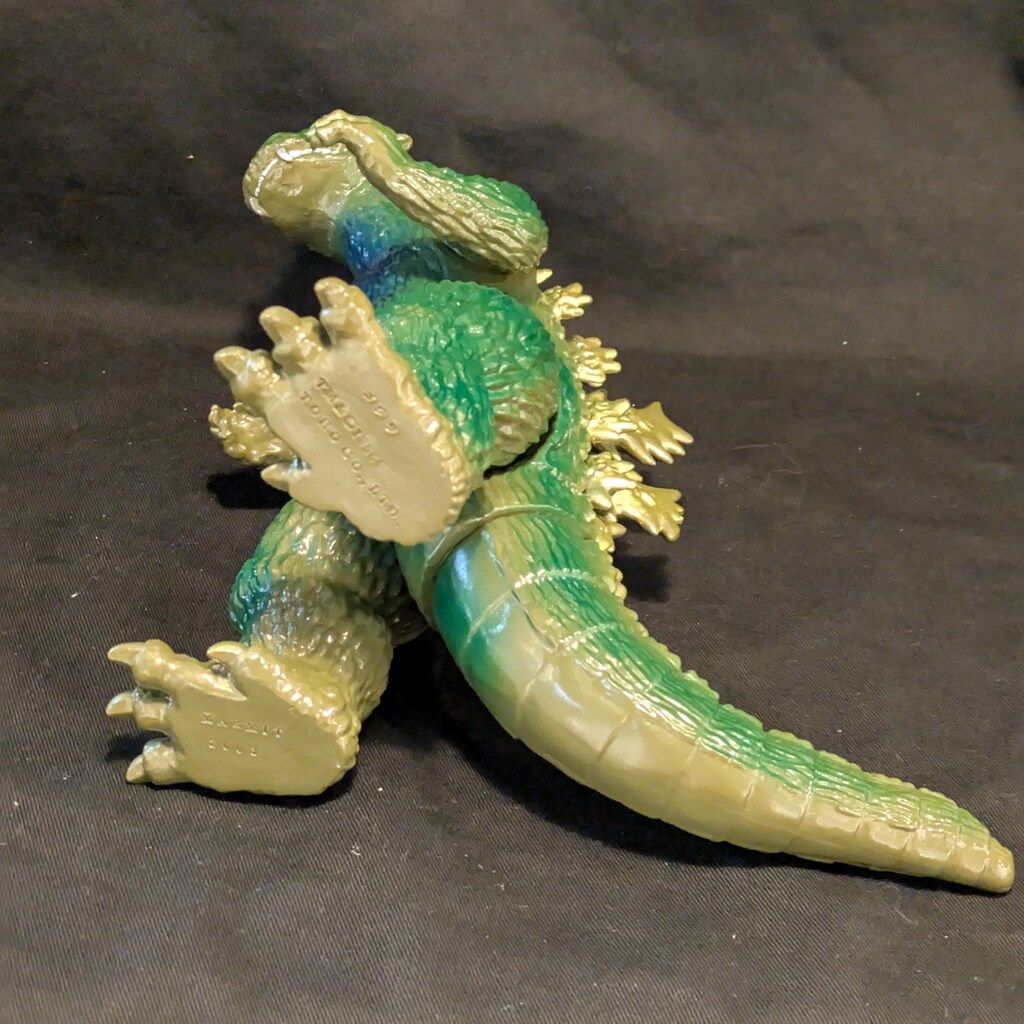 世紀の大怪獣シリーズ マーミット クモンガ 緑色 - メルカリ