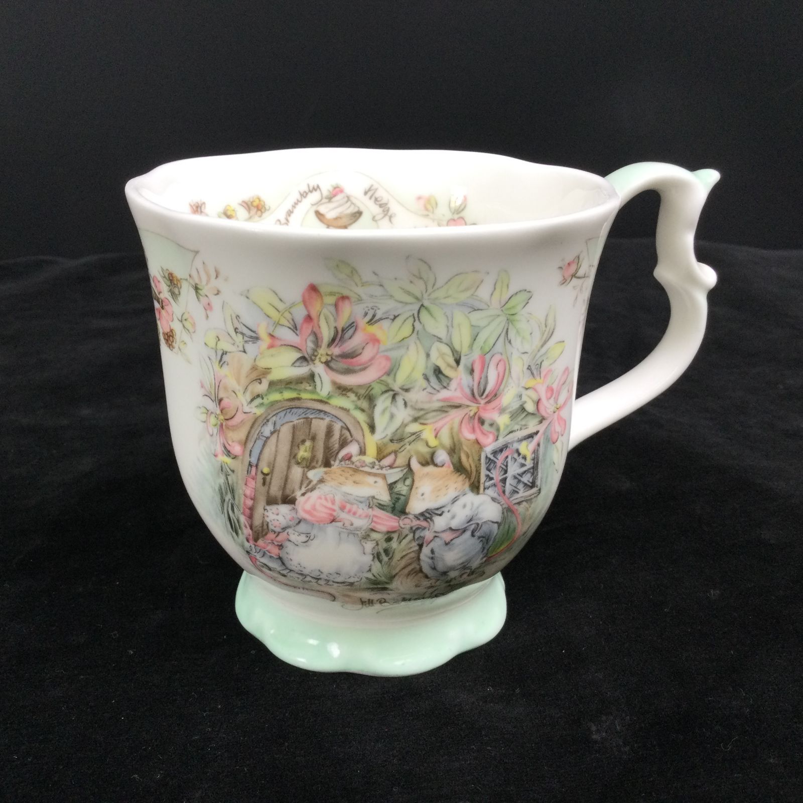 1308 Royal Doulton ロイヤルドルトン Brambly Hedge ブラン