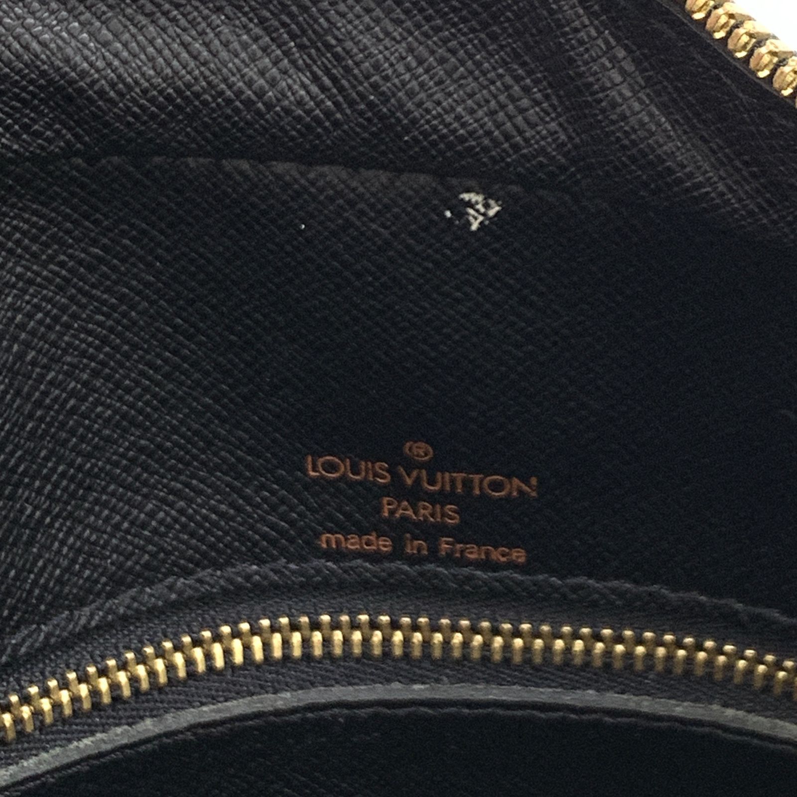 LOUISVUITTON ルイ・ヴィトン ポルトドキュマン ヴォワヤージュ