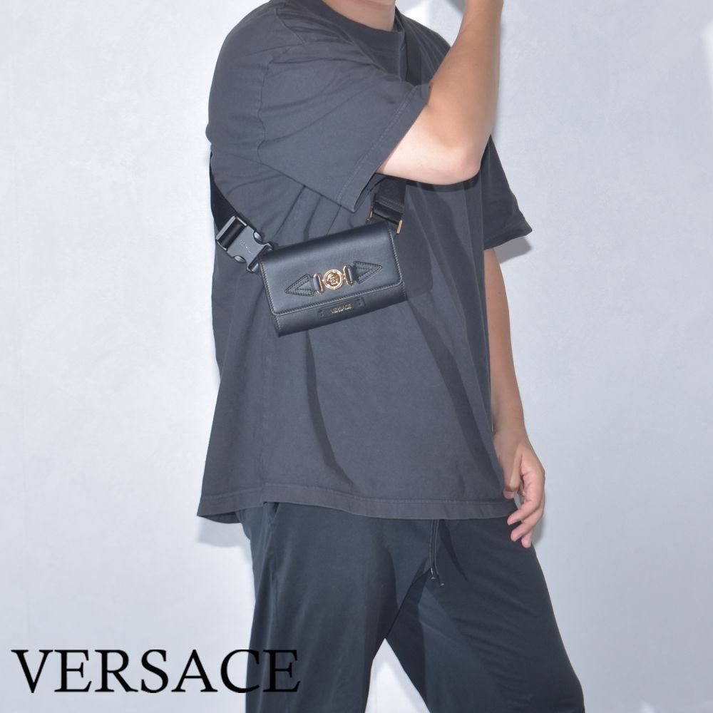 ヴェルサーチ バッグ ビギー ショルダーバッグ レザー メドゥーサ レディース メンズ ブラック 黒 ブランド VERSACE 105155