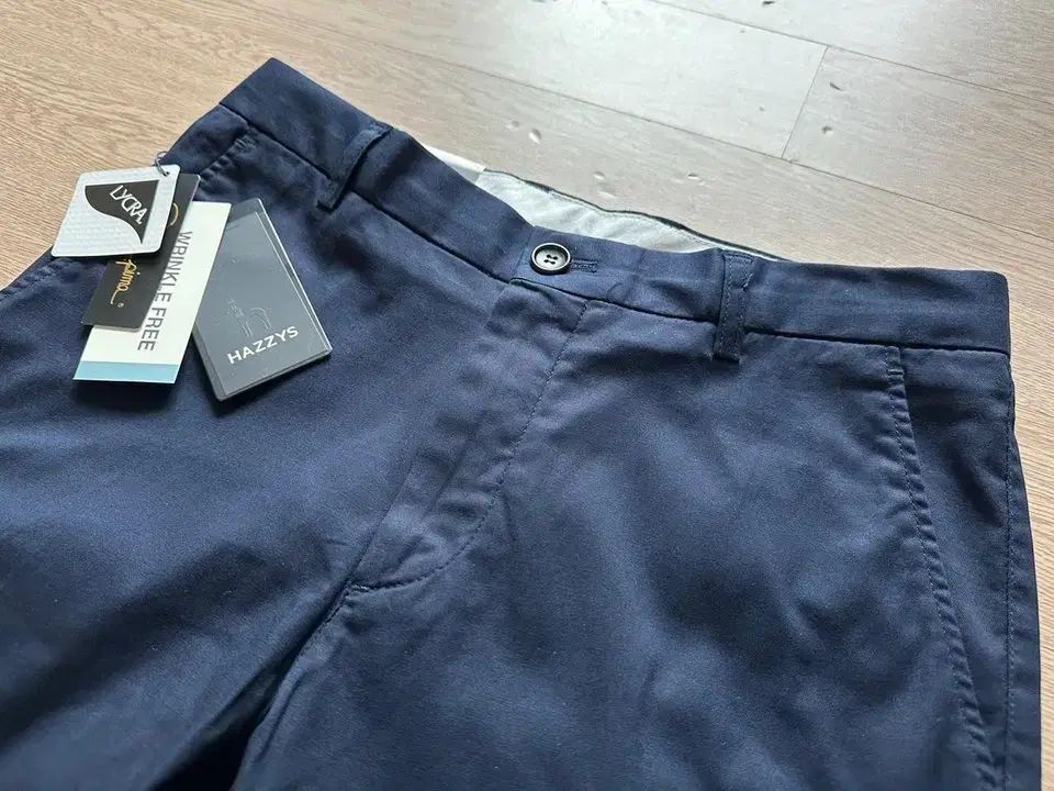 へジス ネイビー