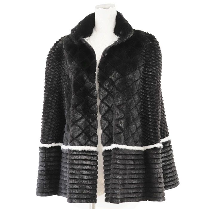 極美品】FENDI フェンディ ケープ ミンク 2019年製 ロゴ 極美品】FENDI フェンディ ケープ ミンク 2019年製 ロゴ