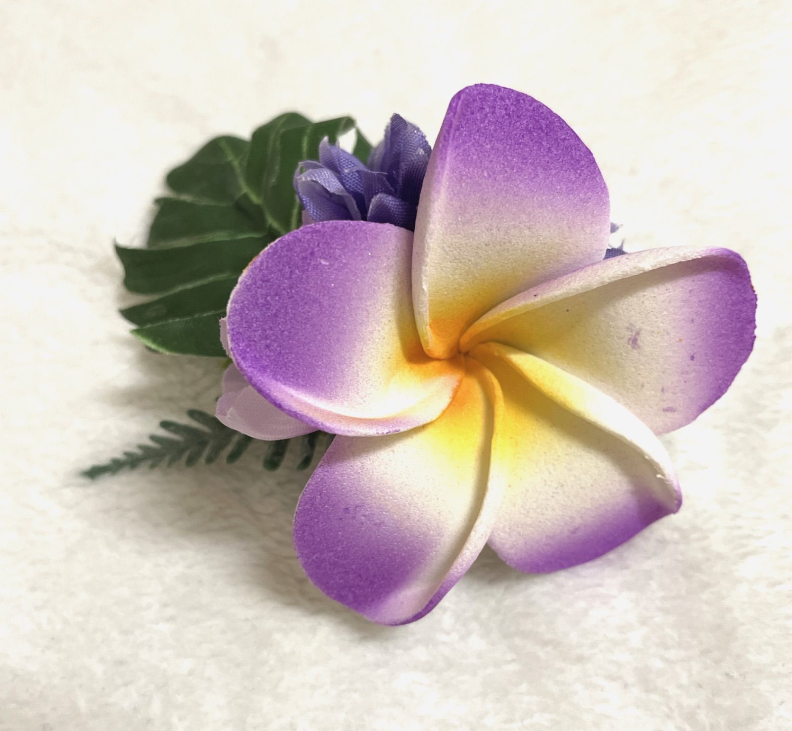 ハワイアン髪飾りフラダンス 花飾り プルメリア パープルミニクリップ