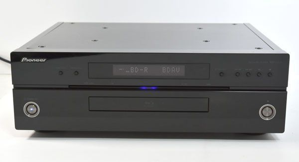 DVD プレーヤー