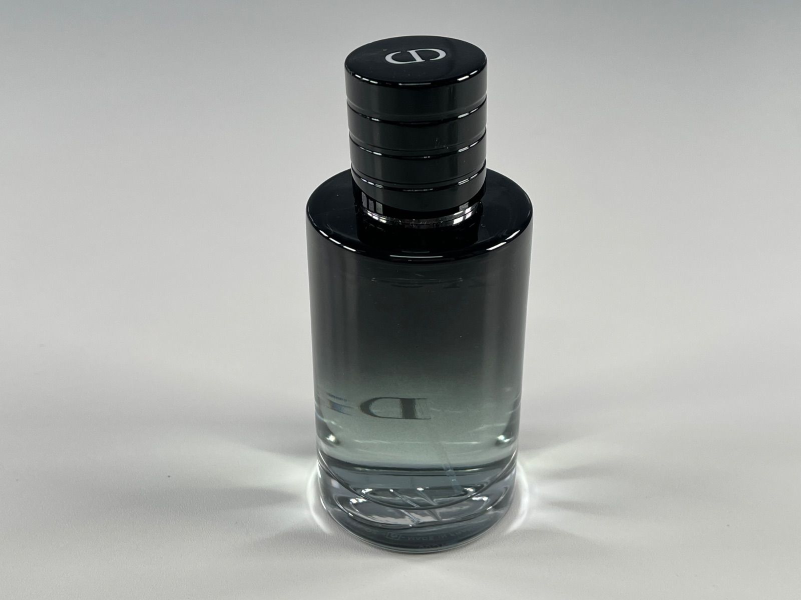 香水DIOR  SAUVAGE 残量8〜9割 ☆残量約9割以上 美品 Christian Dior SAUVAGE EAU DE TOILETTE