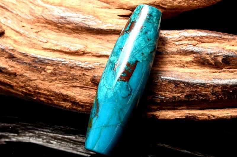 1点物】高発色ブルー クリソコラ 40x12mm 天珠型(貫通穴