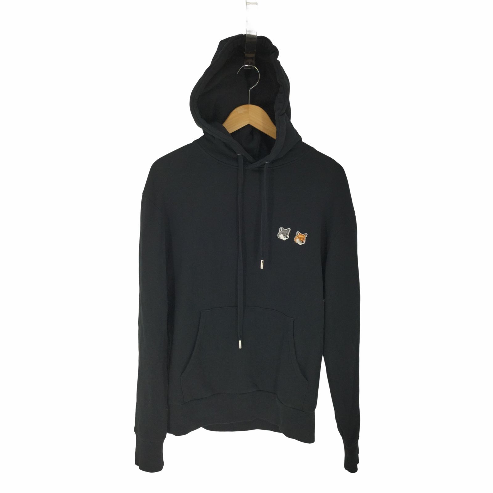 上品コーデはコレで安心！ maison メゾンキツネ kitsune PATCH HEAD FOX DOUBLE HOODIE トップス