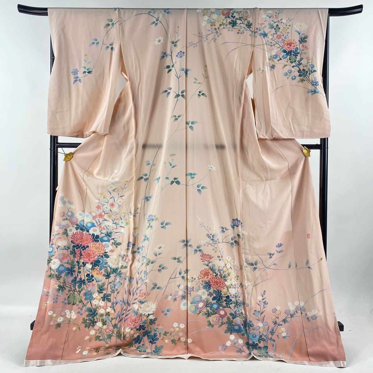訪問着 身丈177.5cm 裄丈69.5cm 未仕立て 仮絵羽 落款 菊 撫子 ぼかし 薄ピンク 正絹 名品
