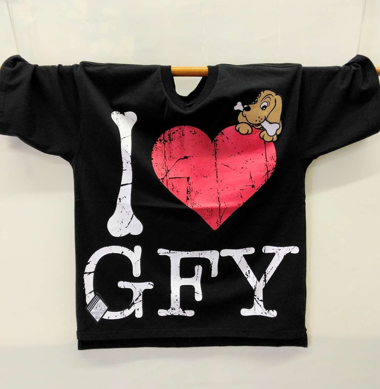 ガルフィー GALFY　半袖Tシャツ　LOVEプリント　黒　中型犬サイズ（L）　大型犬サイズ（XL）　　It is a T-shirt with a character.