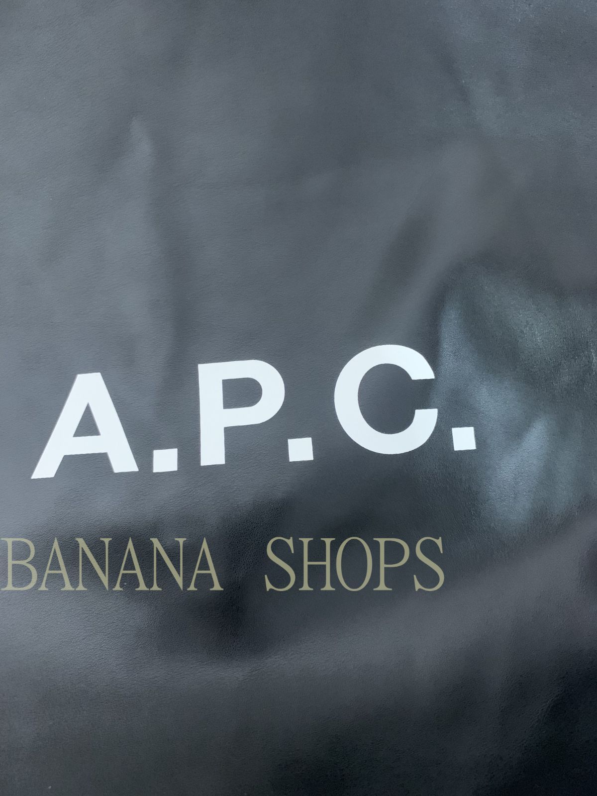 アーペーセー A.P.C. APCトートバッグ NINON  大容量  メンズ レディース 男女兼用 ブラック  ショルダーバッグ