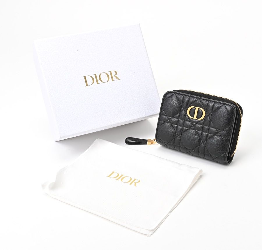 ディオール / DIOR　カロ スクレット ウォレット / 二つ折り財布　S5032UWHC_M900　カナージュ カーフスキン　ブラック【中古】 商品番号 S-156673