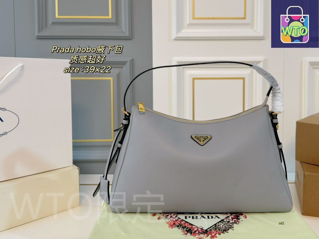 ✨美品✨PRADA ワンショルダー ホーボー アクセサリーポーチ ハンドバッグ ✨極美品✨PRADA ワンショルダー ホーボー アクセサリーポーチ