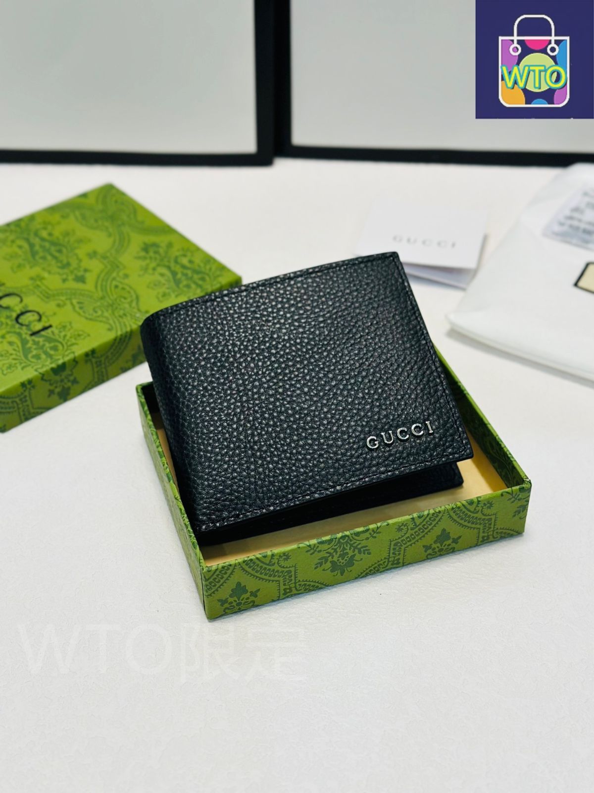 今日特価】GUCCI グッチ メンズ ブラック 12x10 ソフトレザー