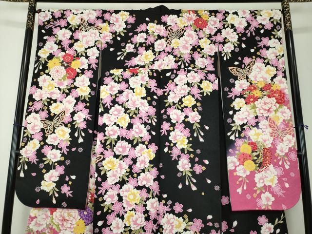平和屋着物○豪華振袖 刺繍 枝垂れ桜 舞蝶花文 暈し染め 黒地