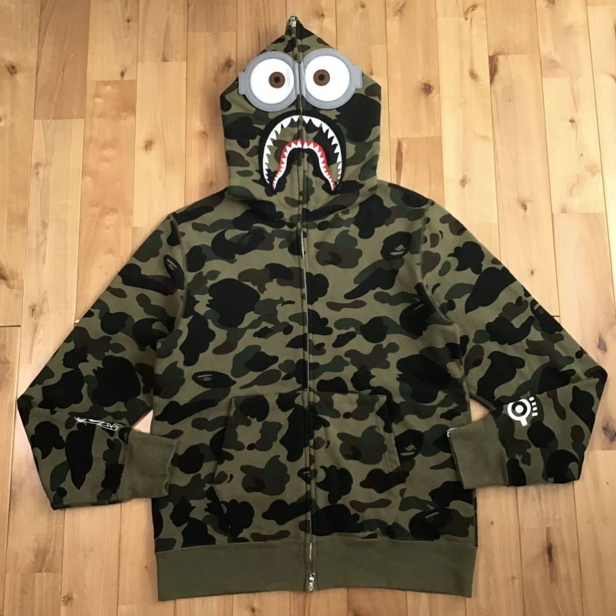 a bathing ape シャークパーカー L