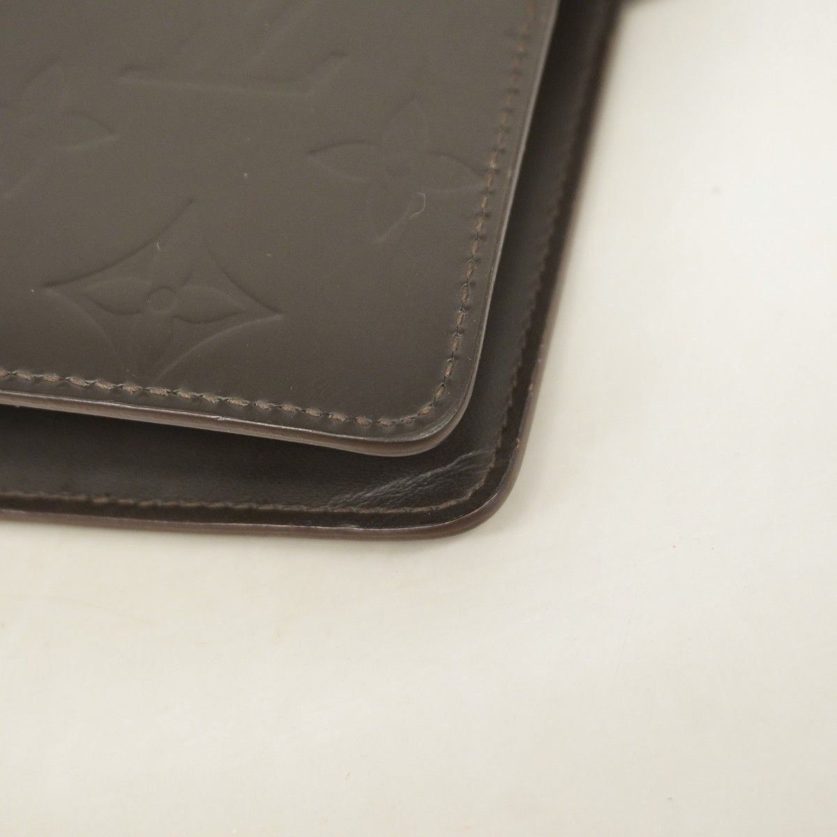 細部にこだわった 5mc2583 ルイヴィトン 手帳カバー モノグラム マット アジェンダMM R20922 ノワール メンズ レディース ユニセックス 送料無料！