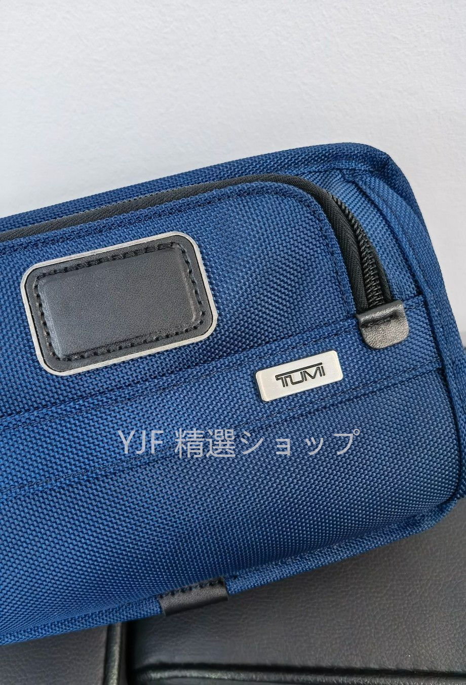 新品✨　TUMI　クラッチバッグ　ネイビーブルー　22104　おしゃれ　日常用　メンズバッグ　多機能　大容量