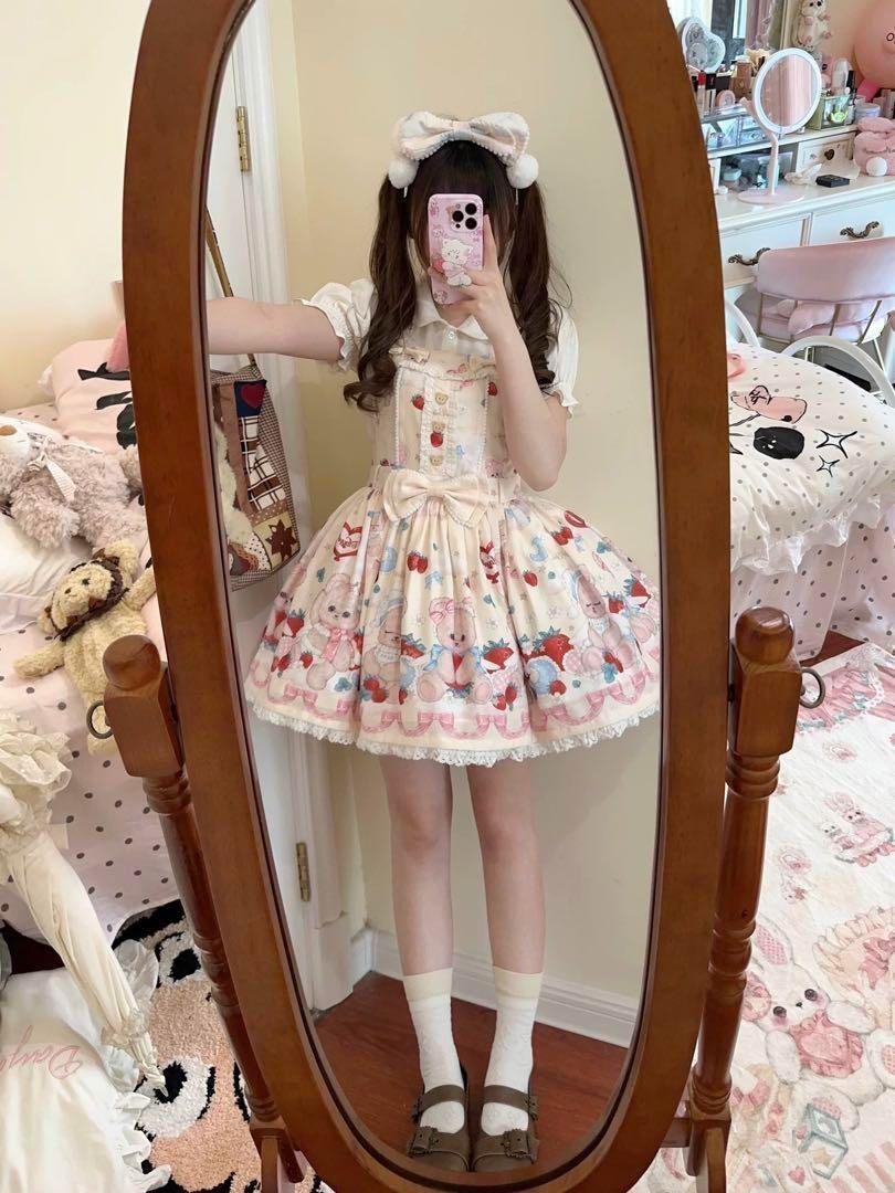 よりちゃんです。プリーツプリーズ フード付きコート PLEATS PLEASEプリーツプリーズ フード付コート イッセイミヤケ