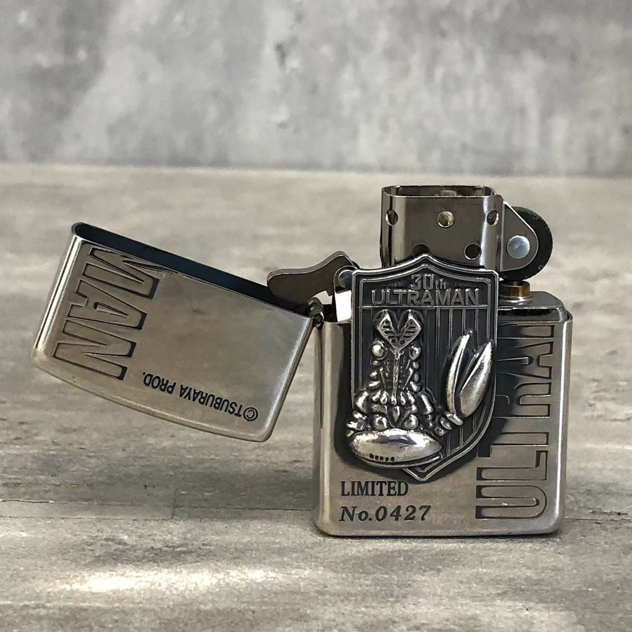 バルタン星人 ZIPPO 30周年 シリアルナンバー入り ZIPPO/ジッポー 30th ANNIVERSARY ULTRAMAN/ウルトラマン