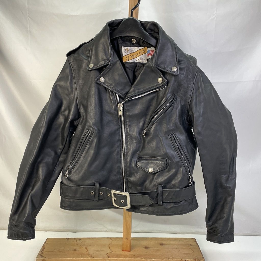 01w-2089 ショット schott   ダブルライダースジャケット 80～90年代 バイカータグ後期   ブラック  サイズ40  USA製 メンズ   レザー【中古品】