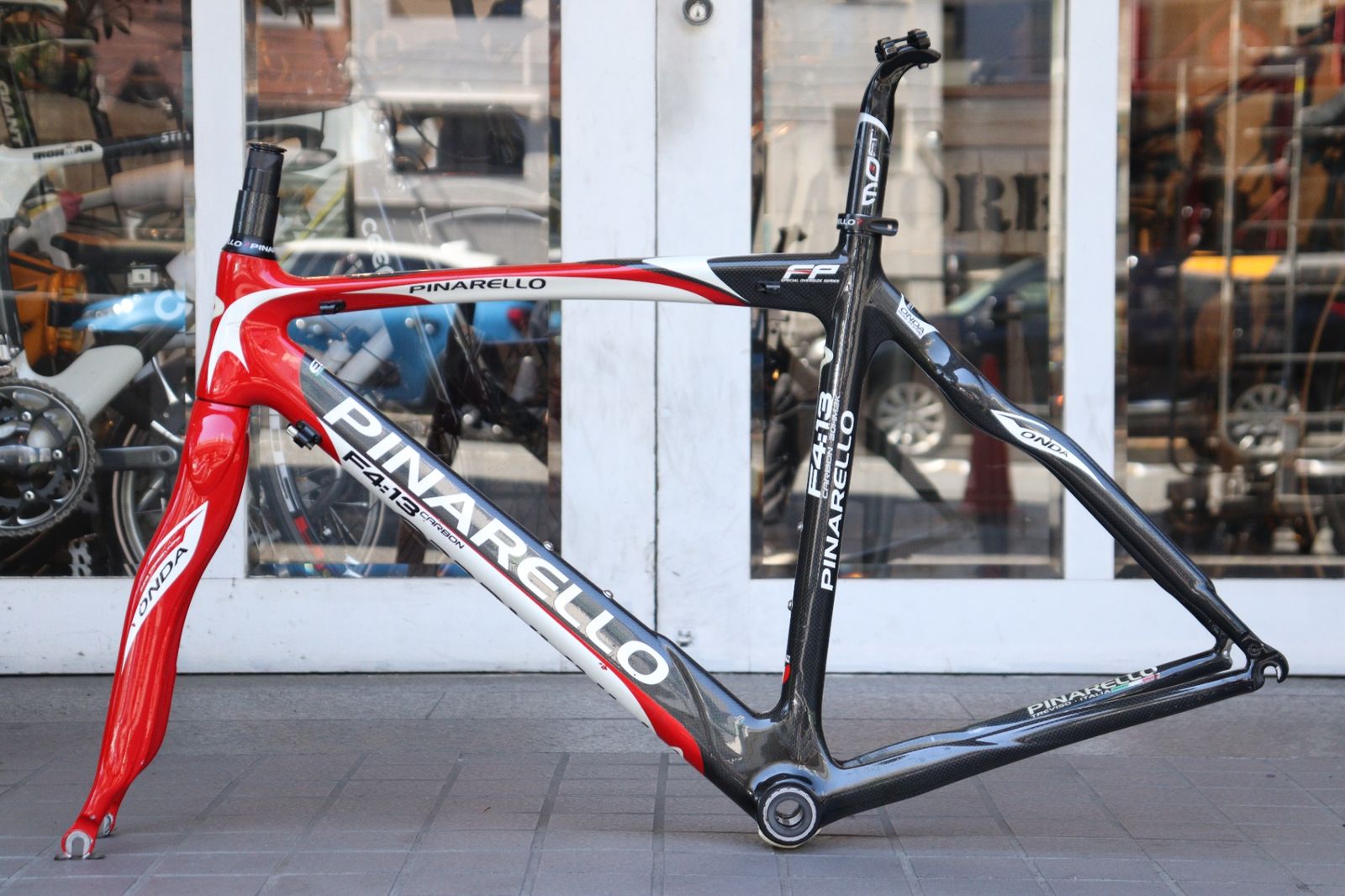 PINARELLO FP UNO ロードバイク フレーム ピナレロ ロードバイク アルミニウムフレーム PINARELLO FP UNO ロード