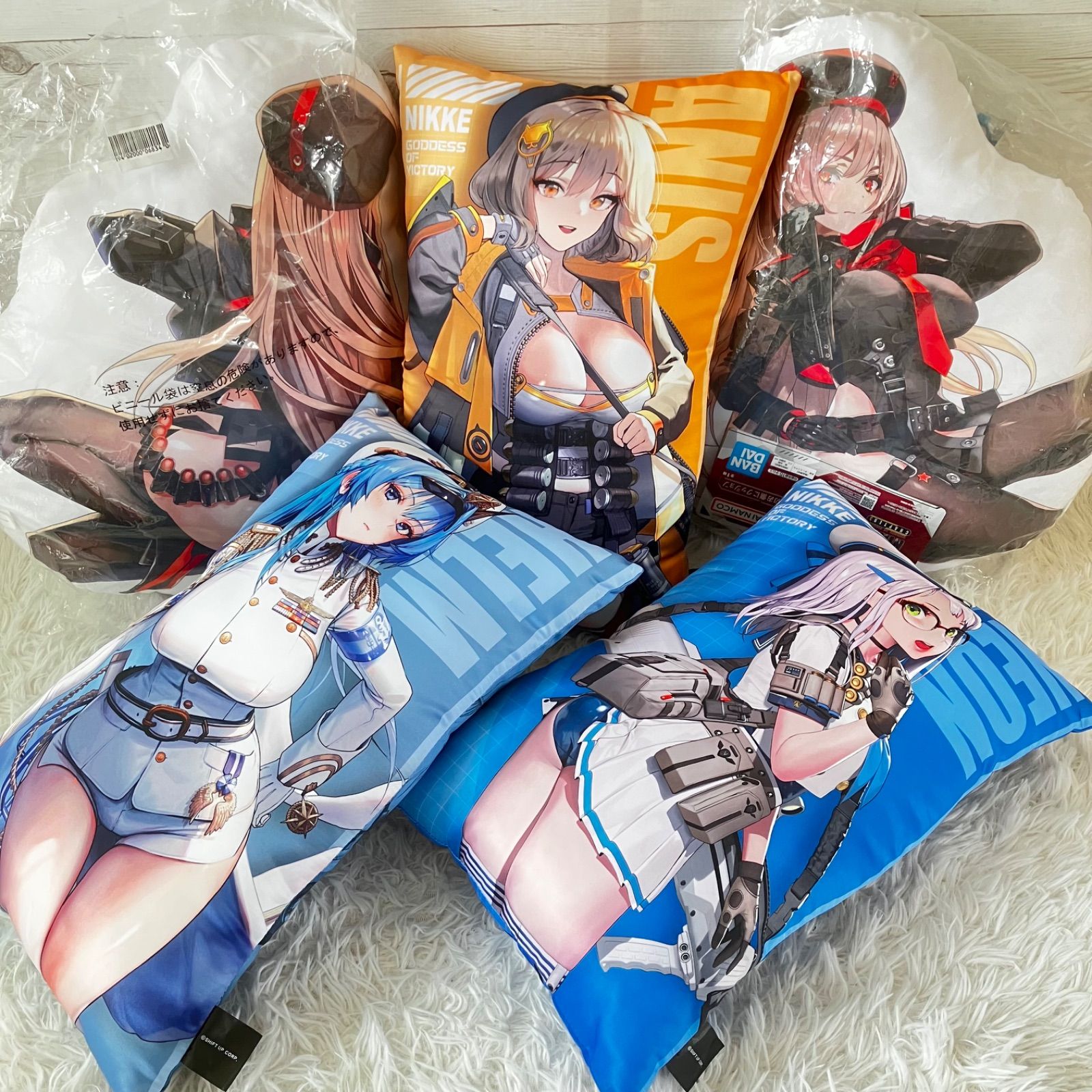 ニケ一番くじ　A賞　アニスフィギュア　B賞　ラピ指揮官のお側にクッション NIKKEニケ一番くじA賞アニスフィギュアB賞ラピクッション