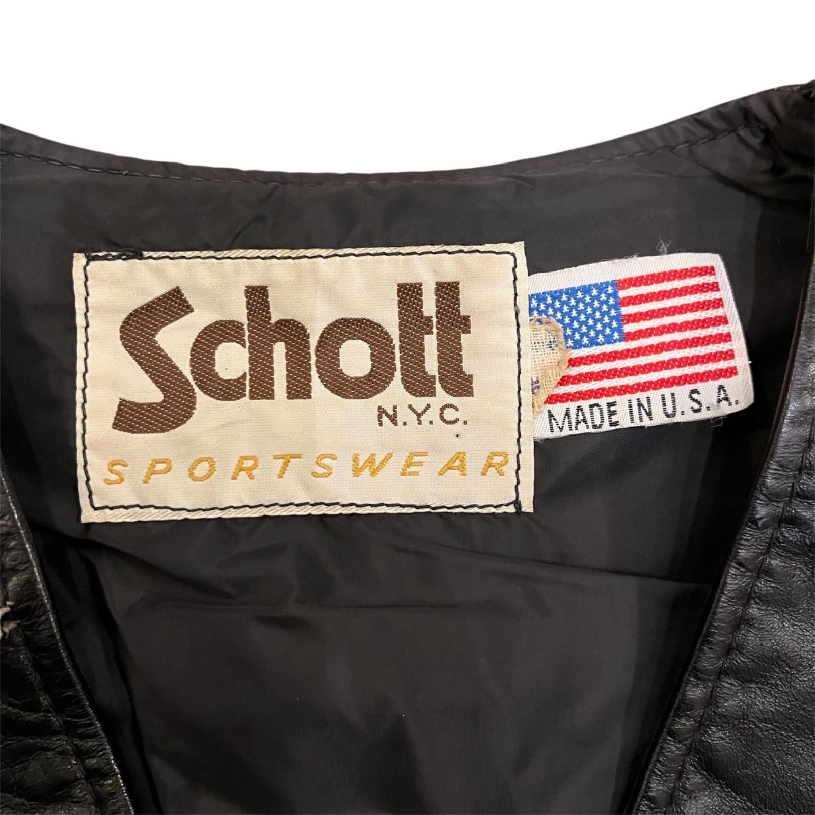 SCHOTT ☆80s ☆ビンテージ ☆レザーベスト ☆バイカー ☆ブラック 