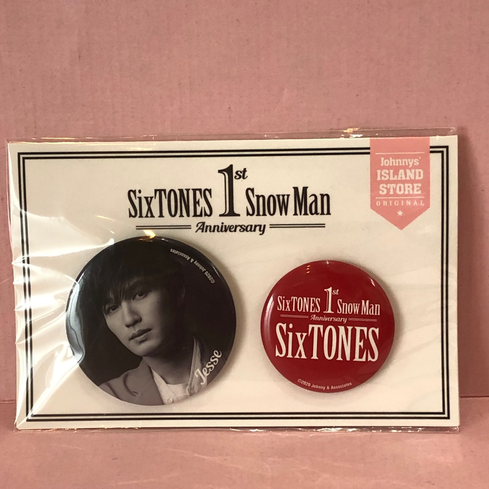 ジェシー 缶バッジ □SixTONES ジェシー 1st Anniversary 缶バッジ 未開封品