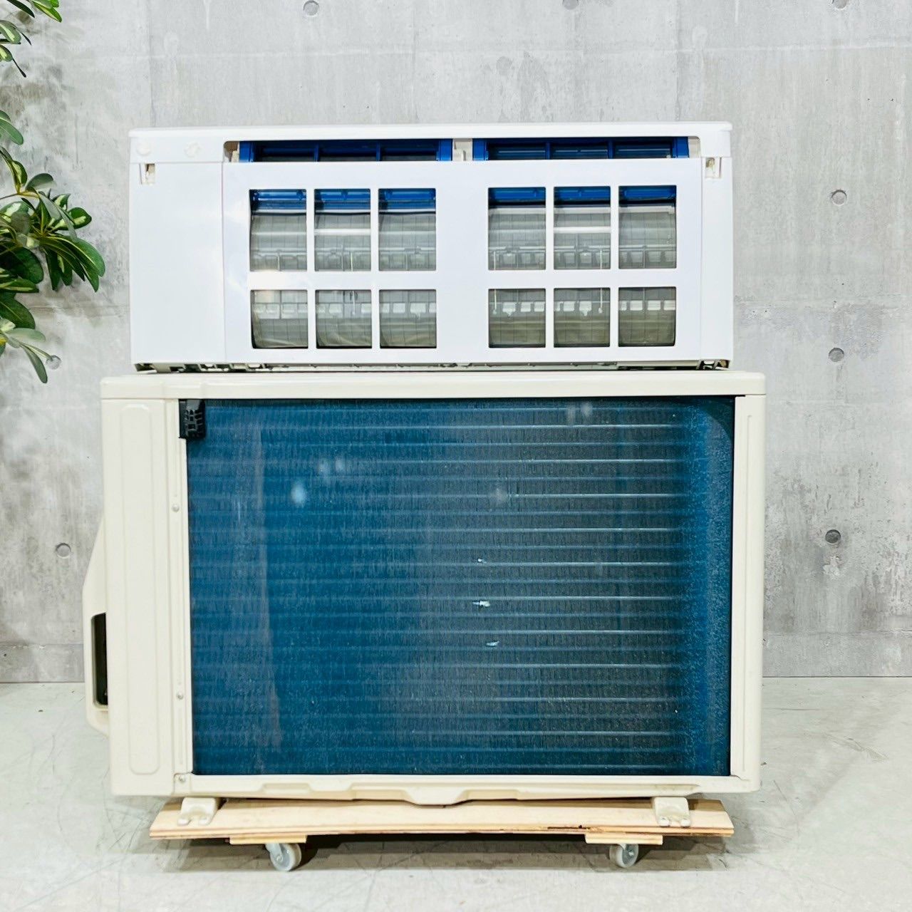 エアコンFUJITSU 2020年製AS-280CE8