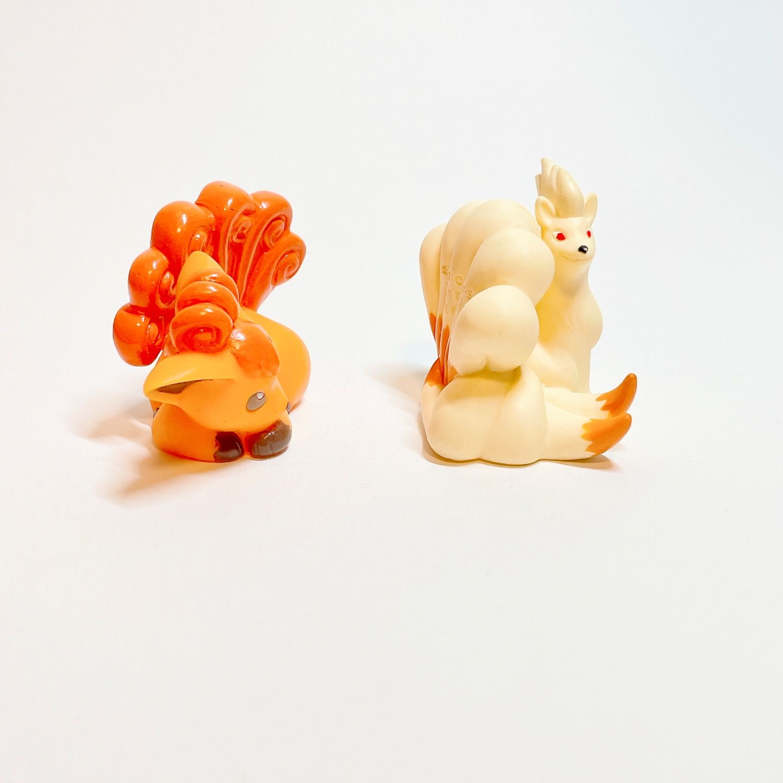 p9 ポケモンキッズ 指人形 ウインディ キュウコン 人気のカントー 炎