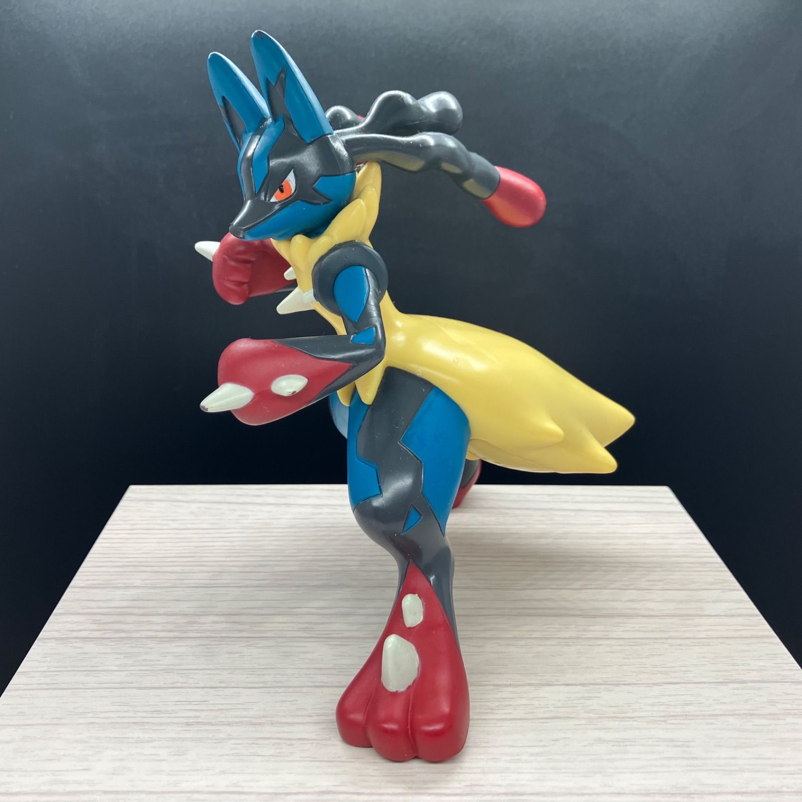 メガシンカフィギュア メガルカリオ 動作確認済み 【⑥ A-6 ポケモン