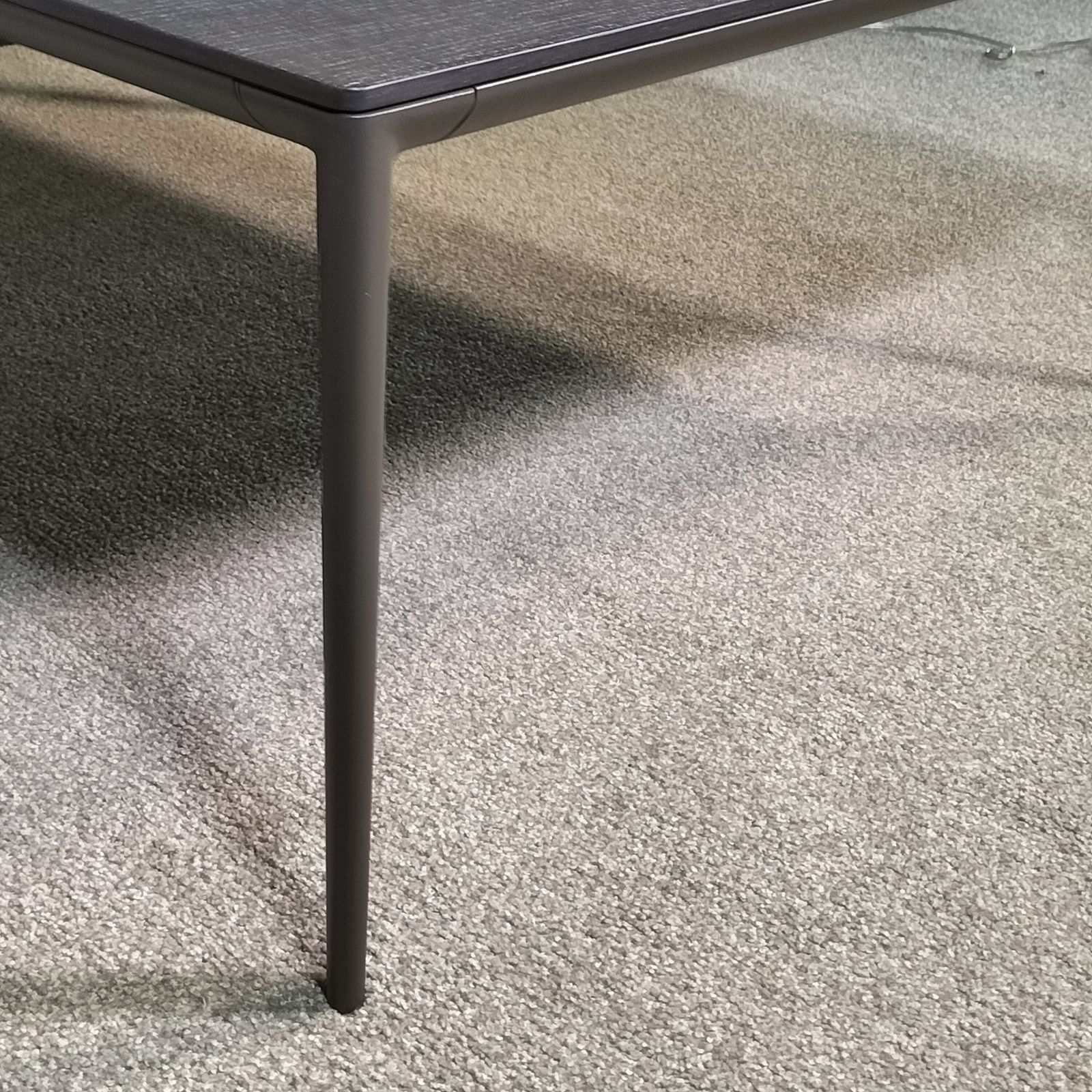 arflex アルフレックス センターテーブル リビングテーブル 展示品【405 arflex アルフレックス センターテーブル リビングテーブル 展示