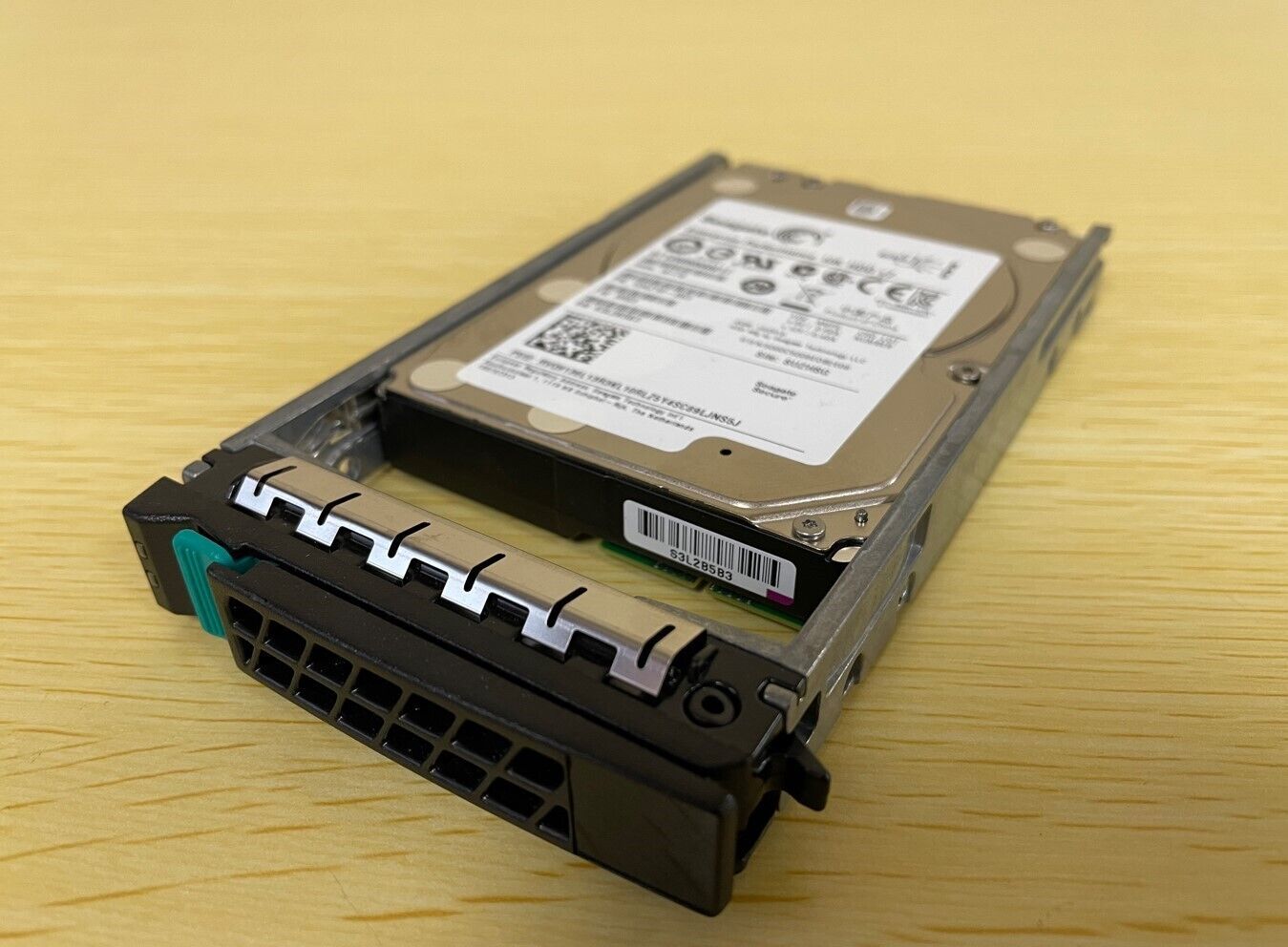 東芝 MK1059GSM ハードドライブ 1 TB 内蔵 2.5