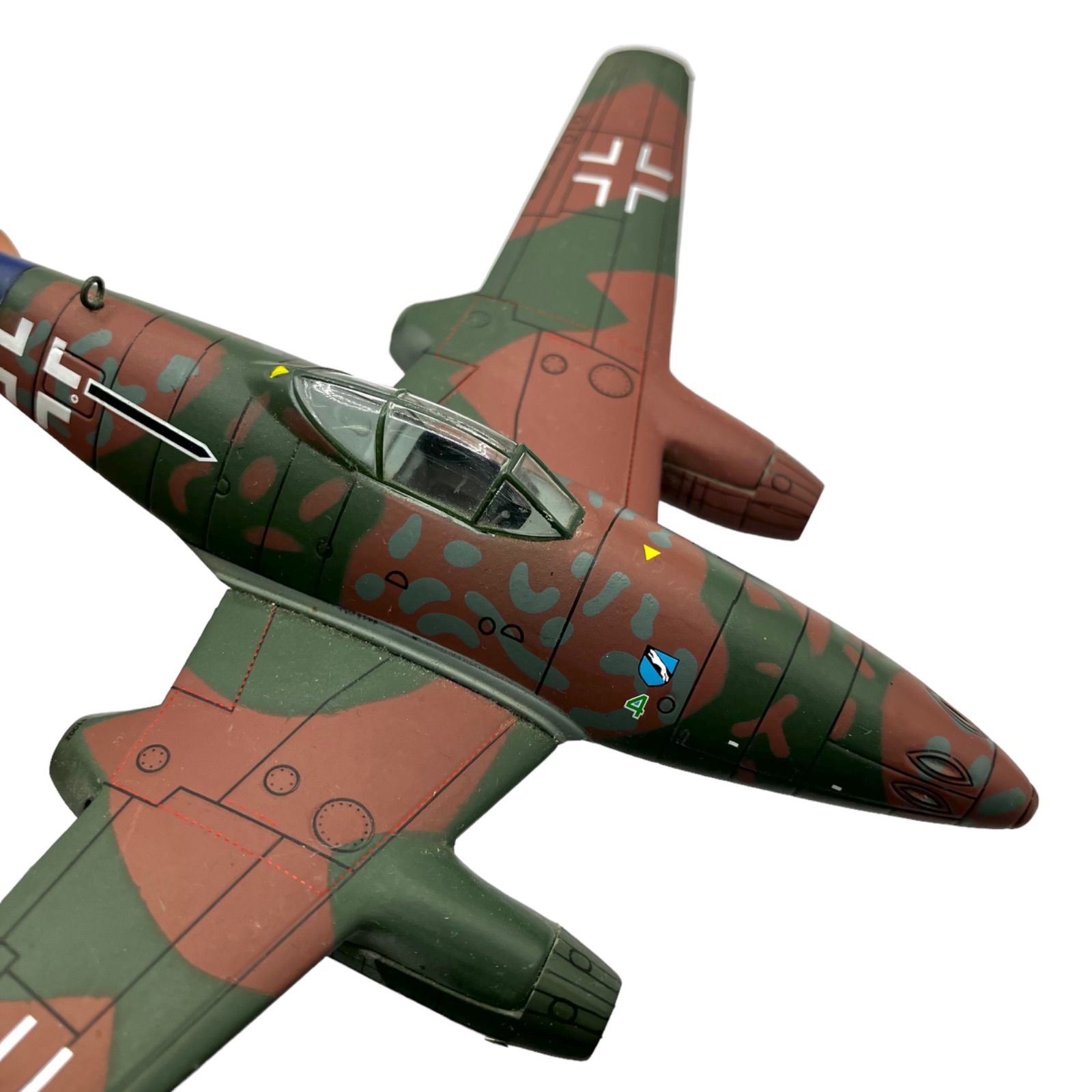 既成品⭐️ ドイツ空軍戦闘機】 メッサーシュミット Messerschmitt Me 262 A-1A デアゴスティーニ  第二次世界大戦傑作機コレクション 1/72スケール - メルカリ