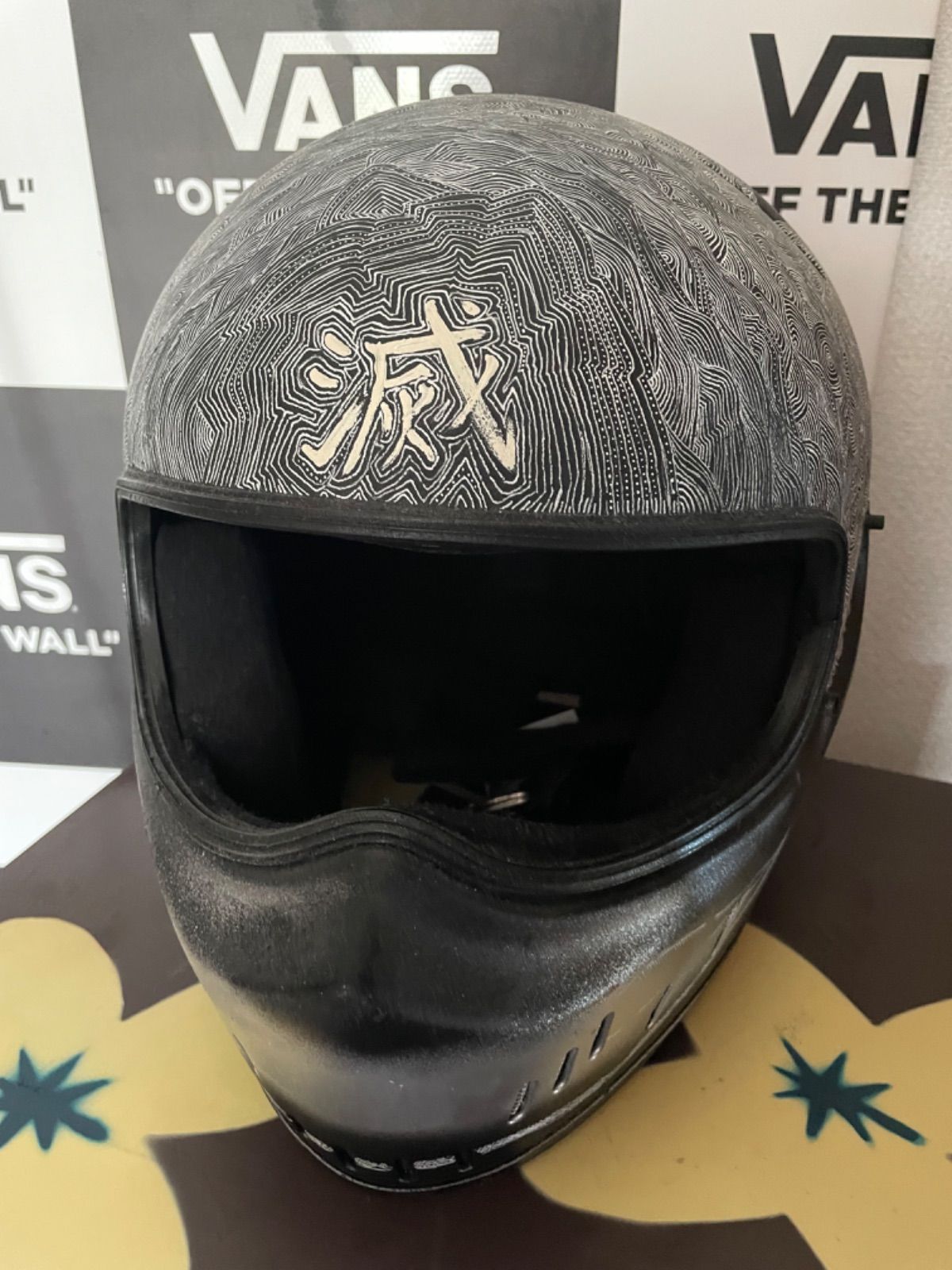 WTAPS NUTS ART WORKS デカール ヘルメット カスタム アート