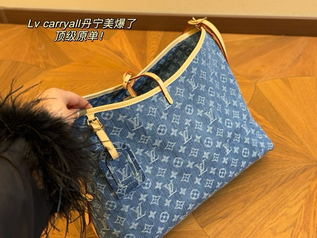 手首バッグ 旅行バッグ