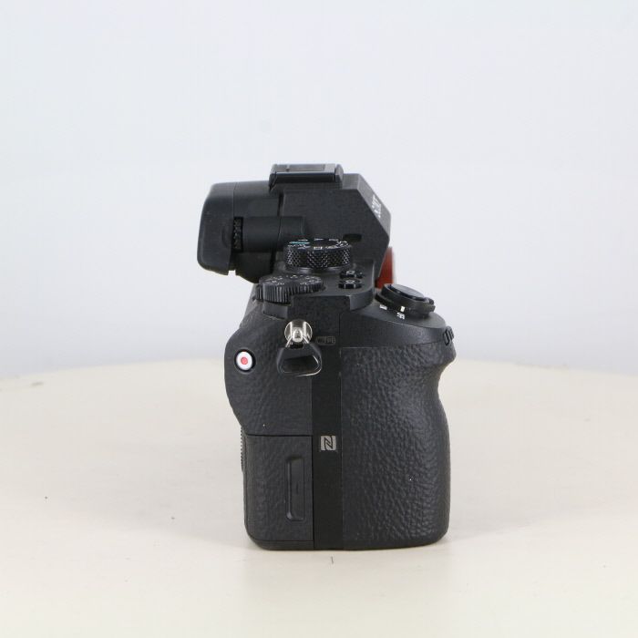 SONY α7 II ILCE−7M2 ボディ 中古 中古】(ソニー) SONY α7II (ILCE-7M2) ボディ - メルカリ