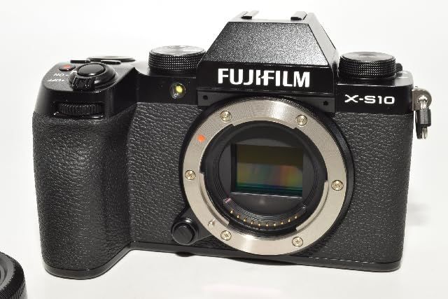 新品級！ 富士フイルム FUJIFILM ミラーレスデジタルカメラ X-S10 ボディ F X-S10 ブラック ＃7119 - メルカリ