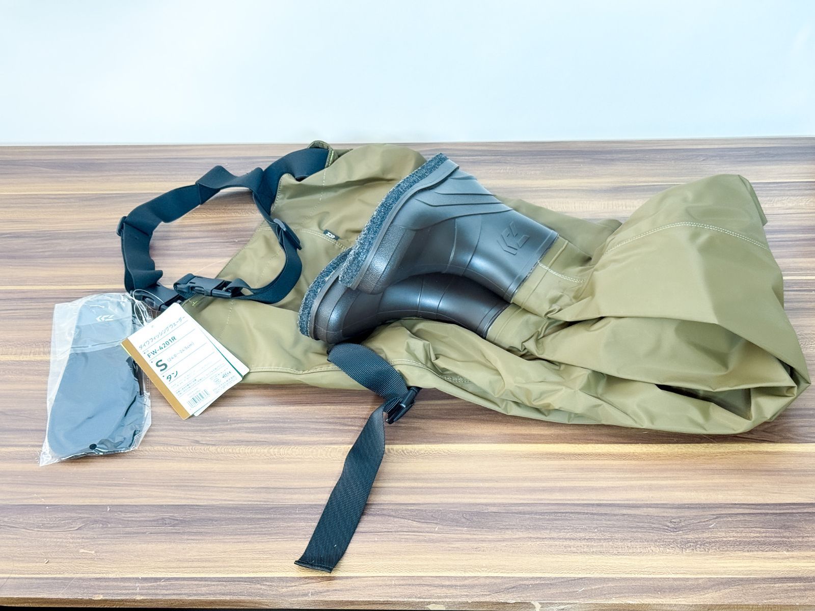 DAIWA 胴付ウェーダー FW-4201R S 24.0～24.5cm