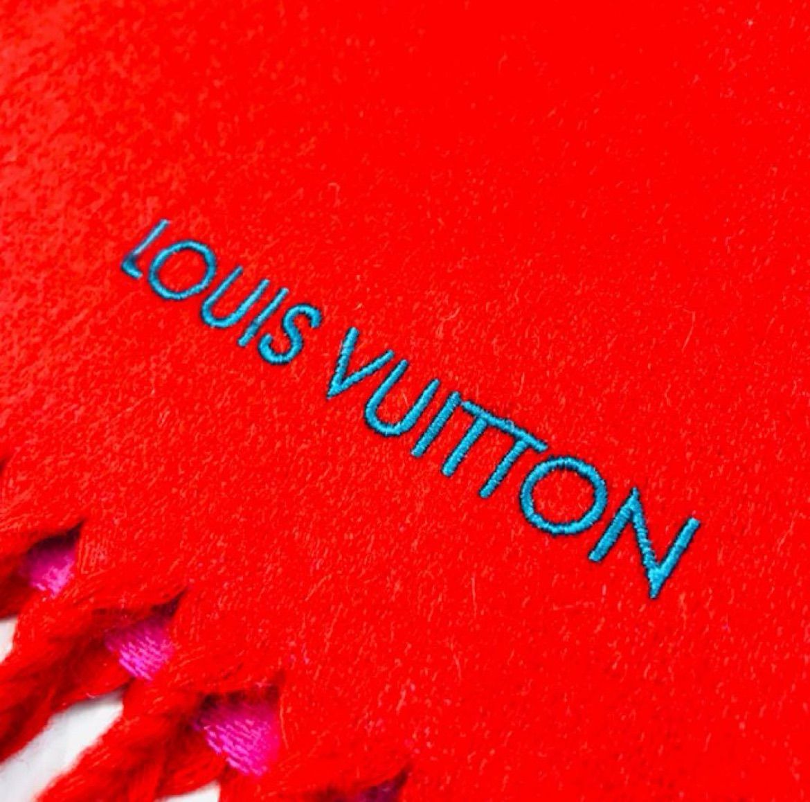 LOUIS VUITTON ルイヴィトン レディース エシャルプ フラワーズ ブランドロゴ刺繍 カシミヤ マフラー イタリア製 フリンジ ブランド 秋冬物 ファッション 小物 レディース カジュアル カシミヤマフラー