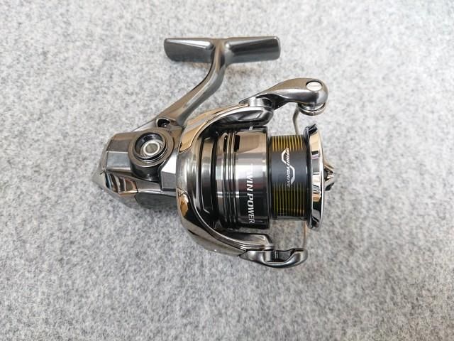 シマノ ツインパワー c2500sxg 中古 値段交渉 即購入可 24モデル 24ツインパワー C2500SXG｜＠ベリーネット 日本最大新品中古釣具