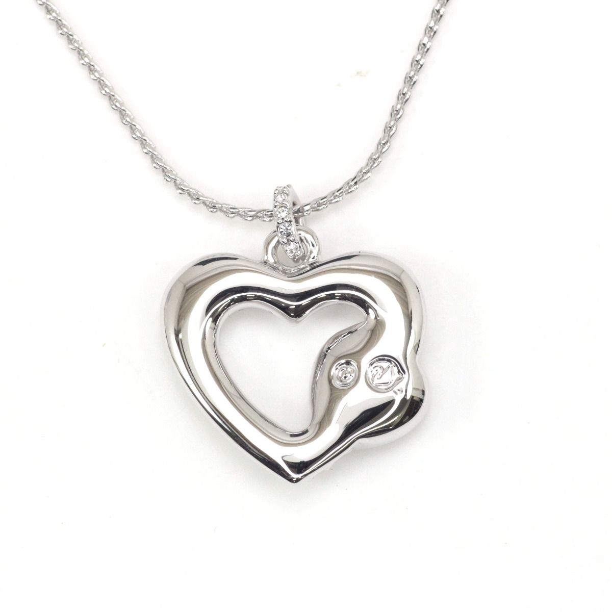 スワロフスキー