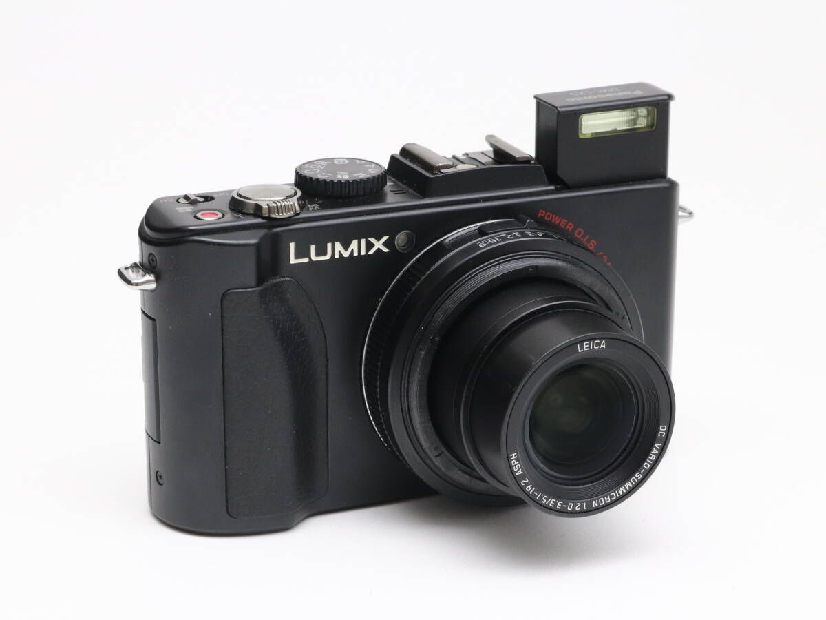 LUMIX DMC-LX5