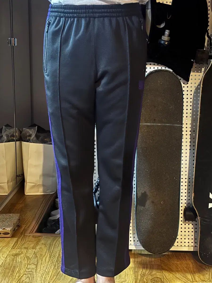 NEEDLES ニードルズ トラックパンツ ブラック S ナローフィット