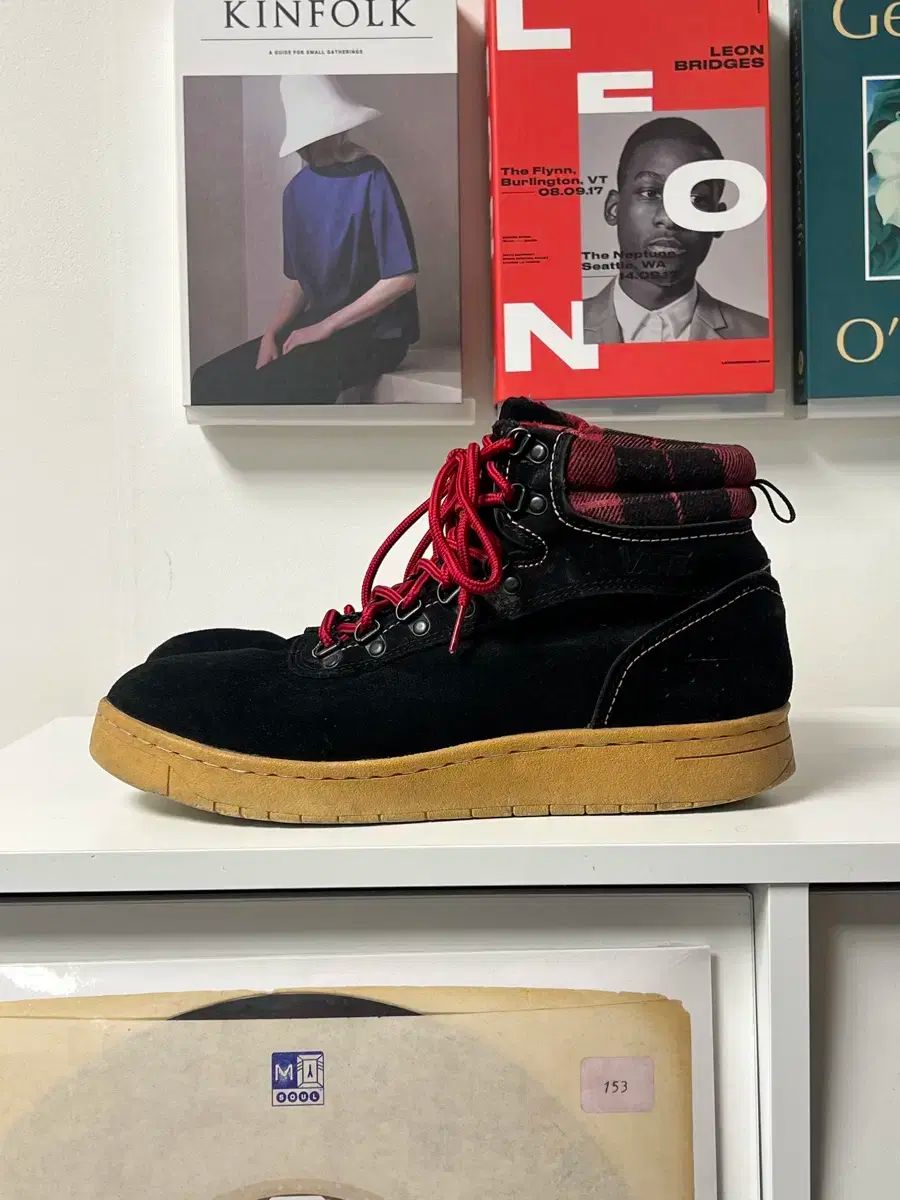 VANS