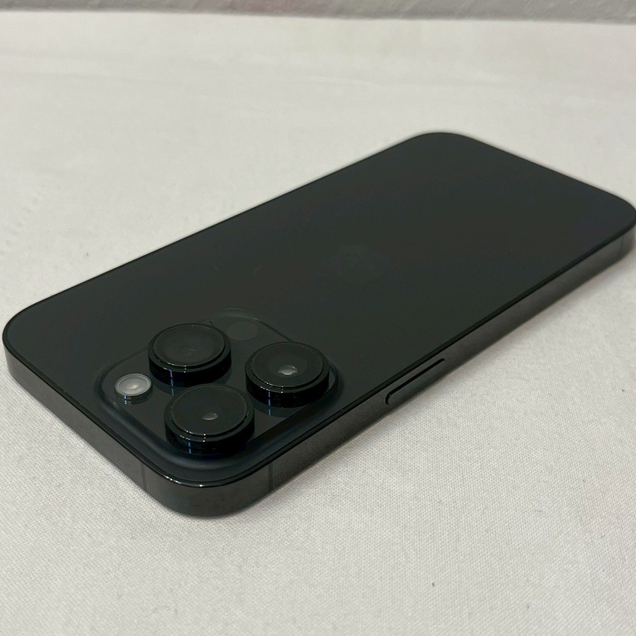 美品【海外版】iPhone14 Pro 128GB スペースブラック iPhone 14 Pro 128GB - スペースブラック（SIMフリー）[整備済
