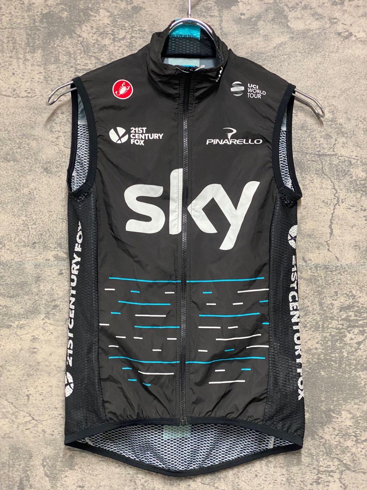 【Castelli】UCI World Teamサイクルジャケット Castelli】UCI World Teamサイクルジャケット Castelli × Team Sky