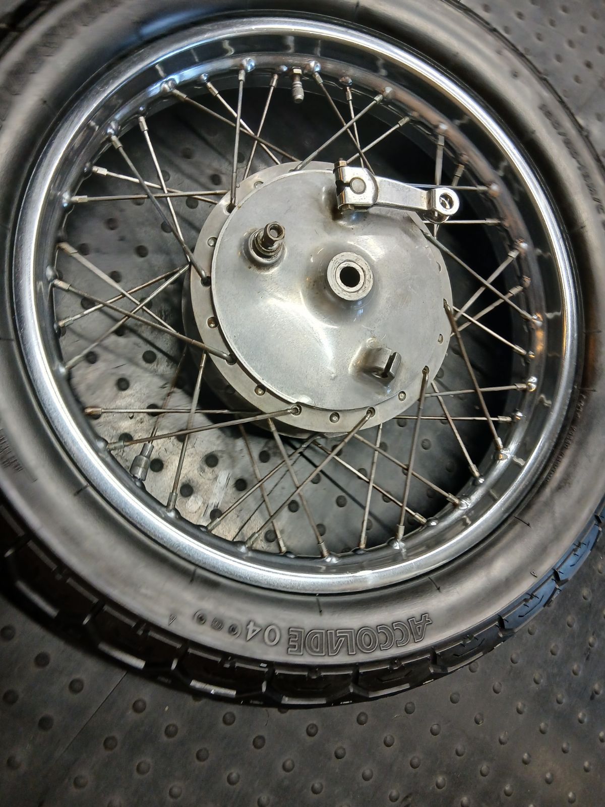 カワサキ W3 タカサゴ18インチ リアホイール ブレーキドラムパネルSET 650-RS 昭和48年 実動車両 W2TT W1SS ダブサン マッハMACH W1SA 旧車絶版 Z 動画あり BRIGHTFACE_UK