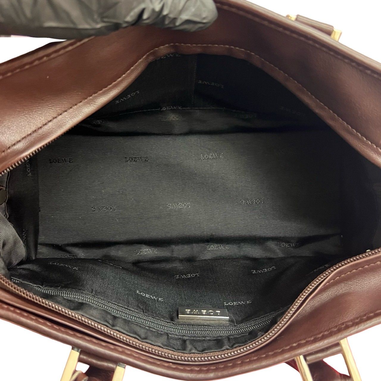 ⚫専用になります【極美品】LOEWE アマソナ28 ハンドバッグ ※鍵欠品 極 美品 カデナ 鍵付き LOEWE ロエベ アマソナ 28 アナグラム