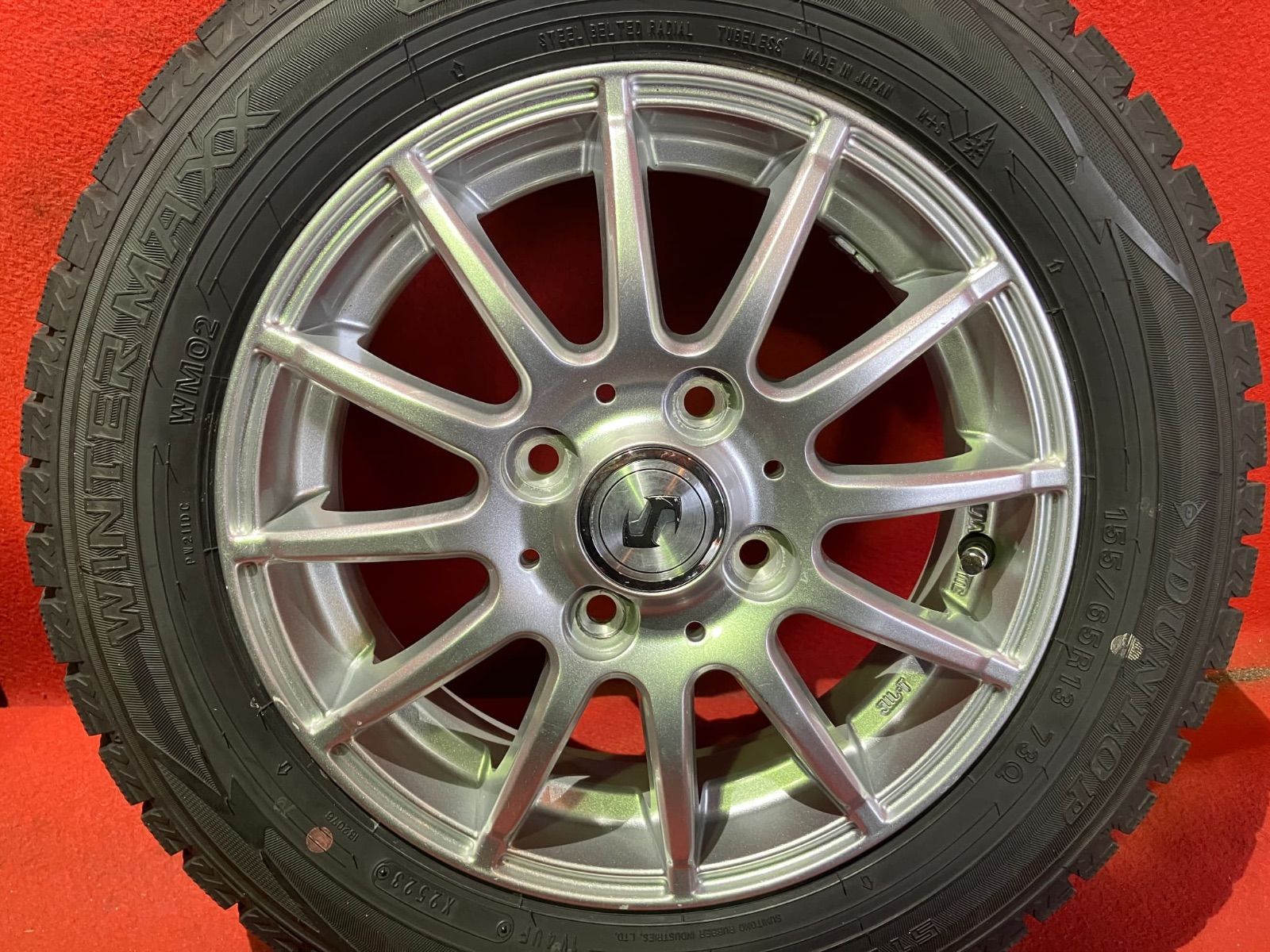 スタッドレスタイヤホイールセット 155 65R13 DUNLOP WM02 13x4.0 45 100 4H 社外 SECRET 4本SET